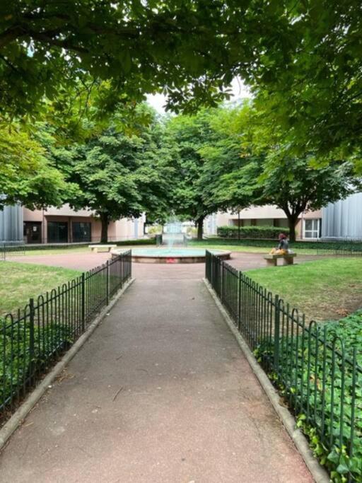 Le Belvedere Orléans Exteriör bild